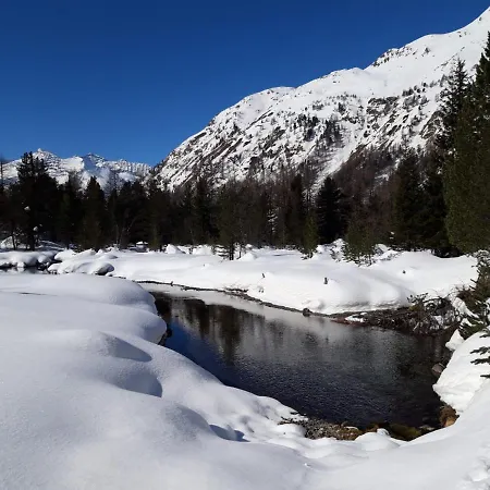 Berninapass Bed & Breakfast Poschiavo