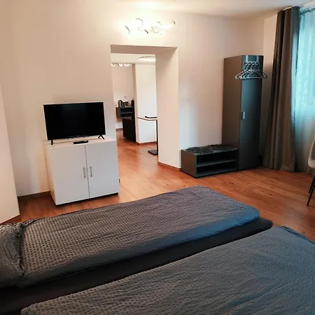 Berninapass Panorama Bed & Breakfast Poschiavo