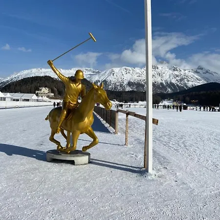 Berninapass Couette-café Poschiavo